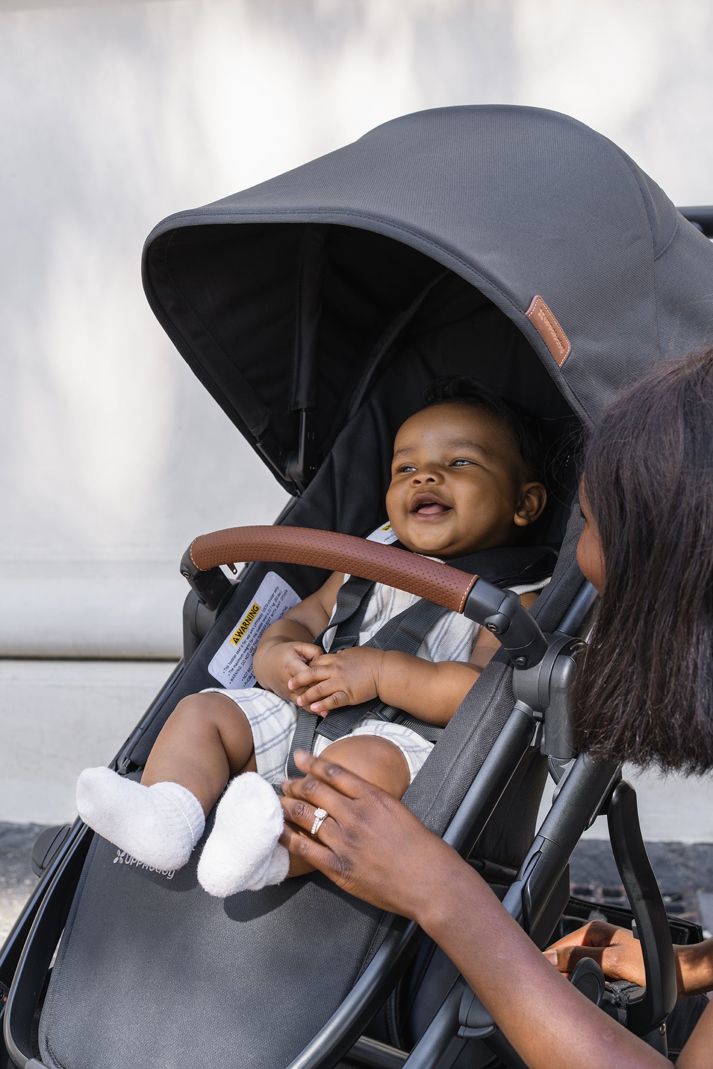 UPPAbaby Vista V3 Pram with Bassinet - Nori (Charcoal / Saddle Leather) - UPPAbaby Australia