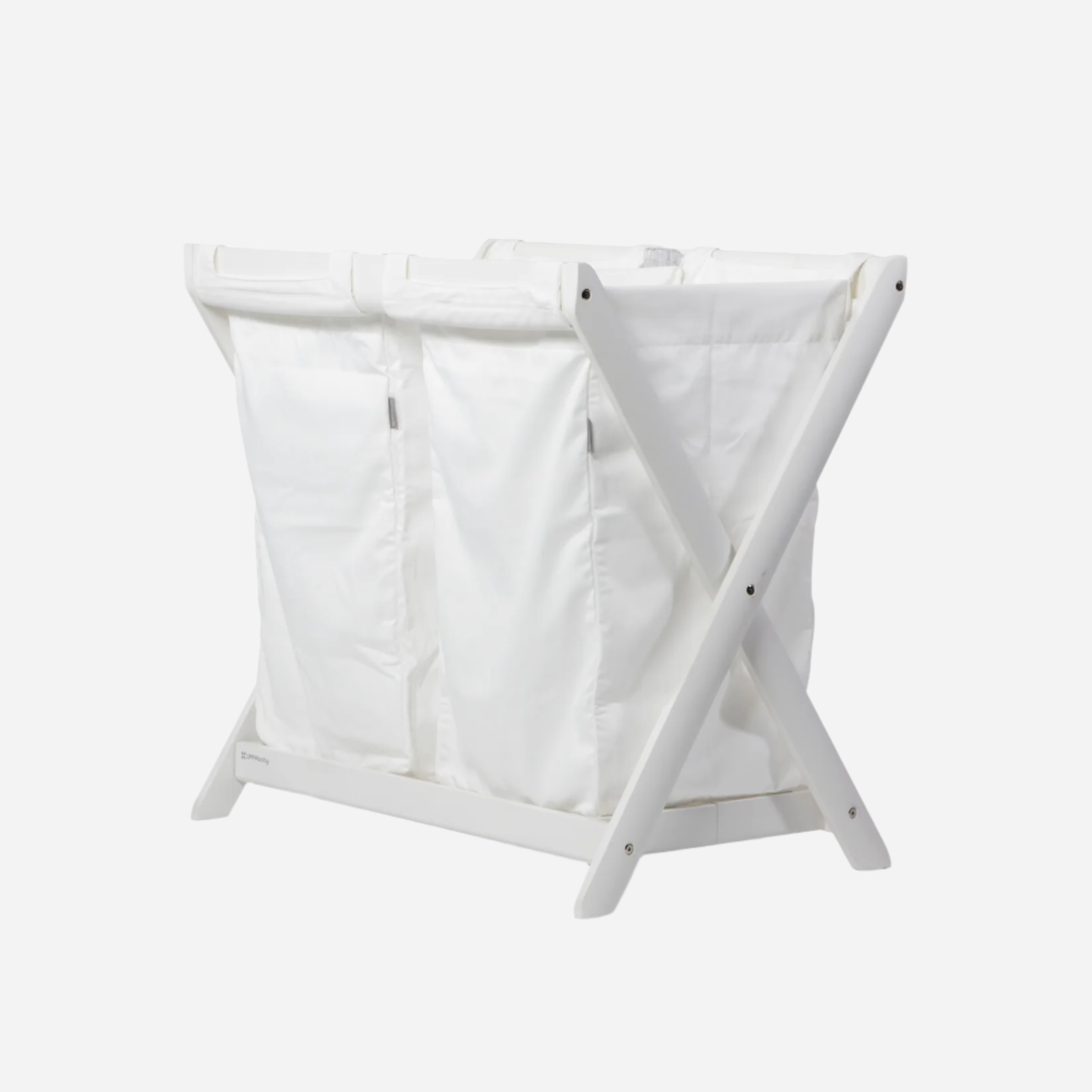 UPPAbaby Hamper Inserts in a White Bassinet Stand