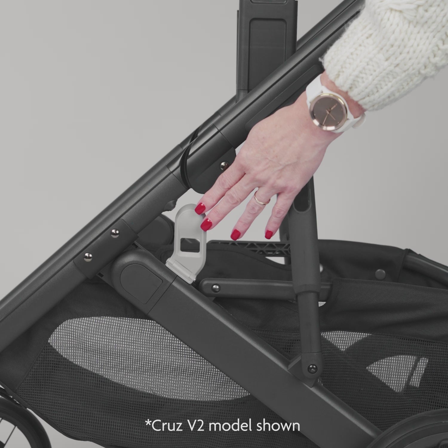 UPPAbaby Cruz V2 Replacement Locking Latch (Carbon)