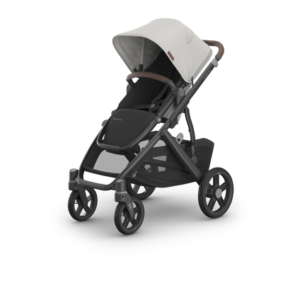 UPPAbaby Vista V3 Pram With Bassinet - Savannah (Pearl Grey Jacquard / Carbon), three quarter left hero