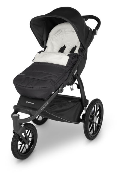 UPPAbaby Cozy Ganoosh (Jake/Nori)