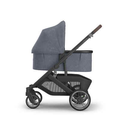 UPPAbaby V3 Bassinet - Julian (Dusty Blue Melange), on Cruz V3, side