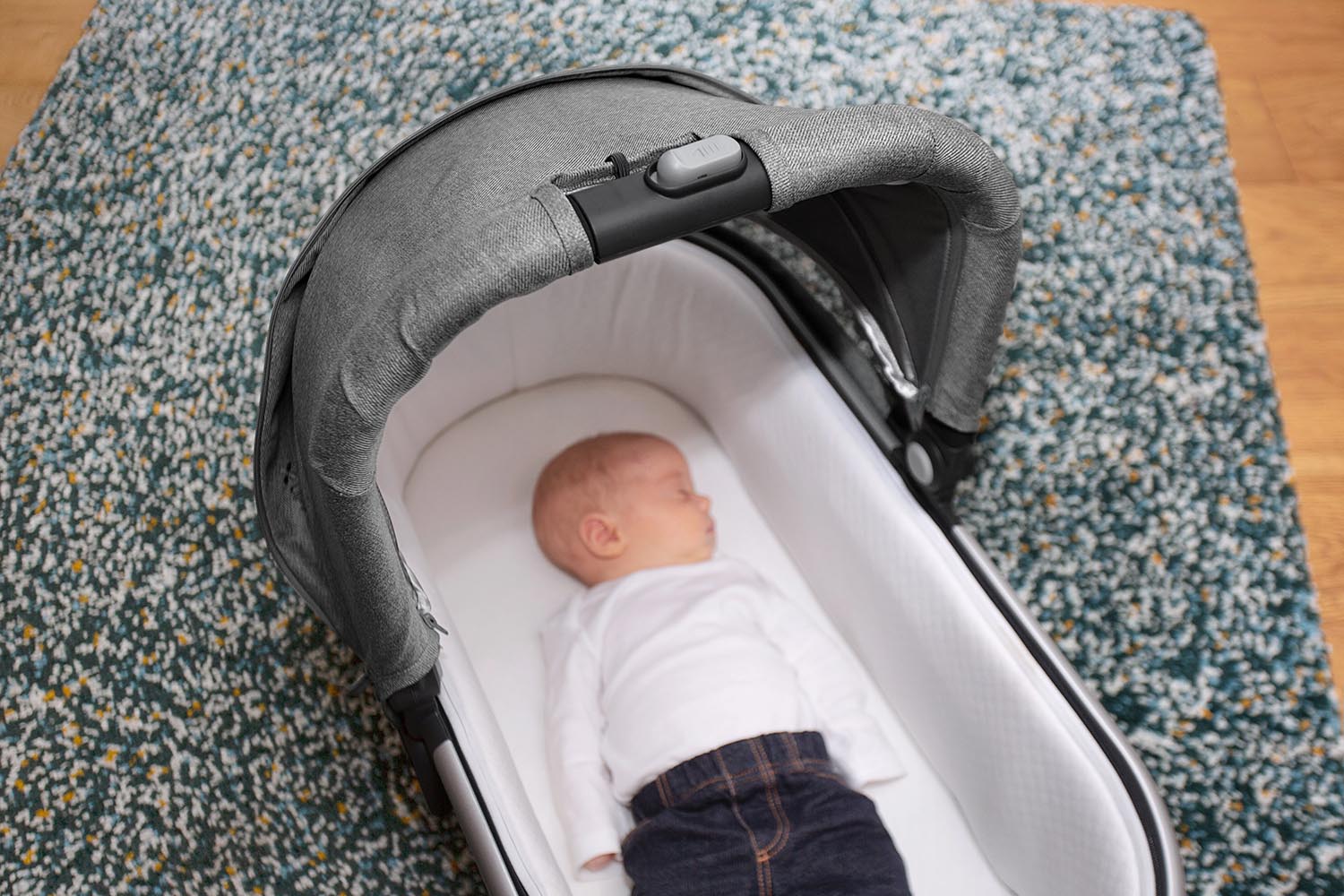 Pram Bassinet When Can Baby Sit Upright In Pram UPPAbaby Bassinet